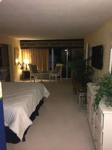 Emerald Shores Hotel - Daytona Beach